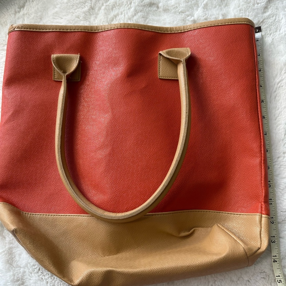 Basic tote